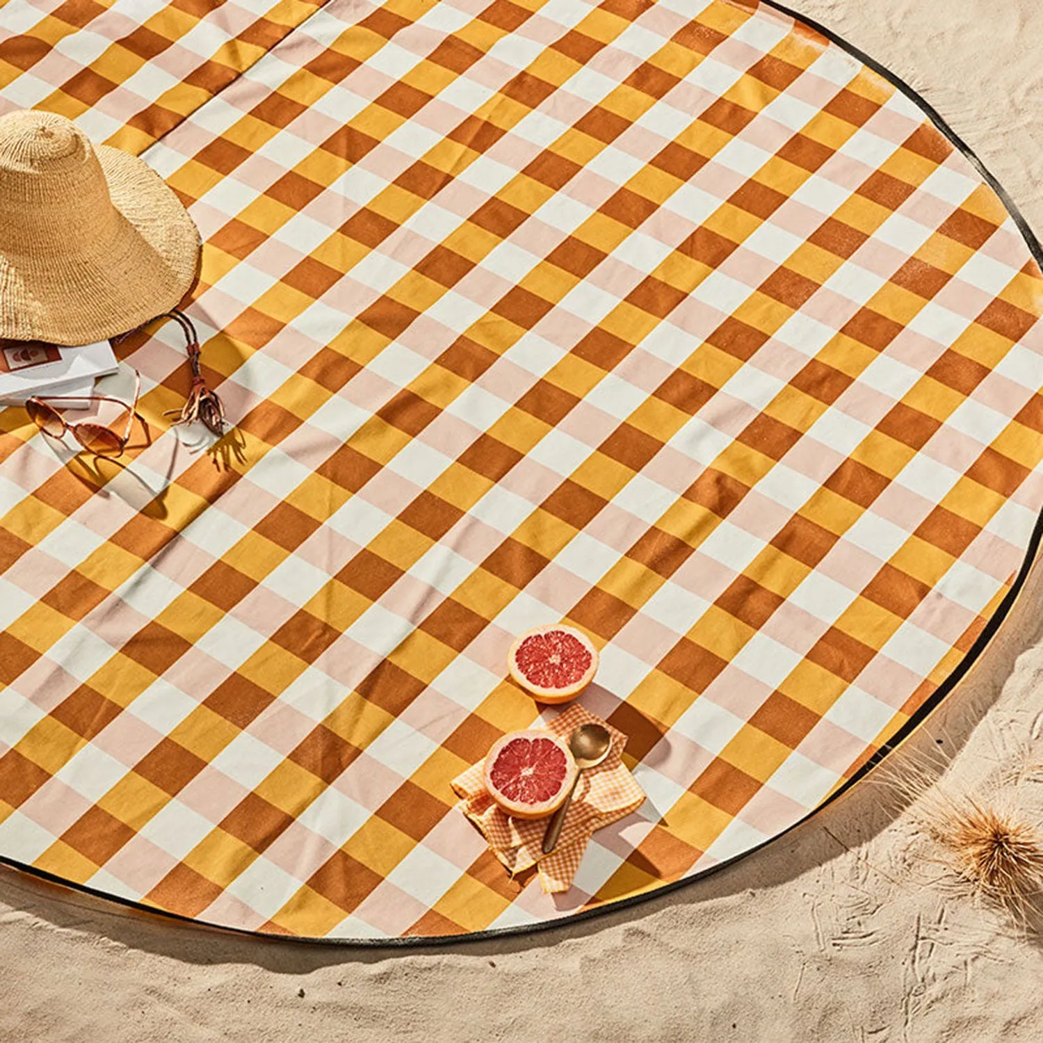 basil bangs | love rug | gingham butterscotch - LC